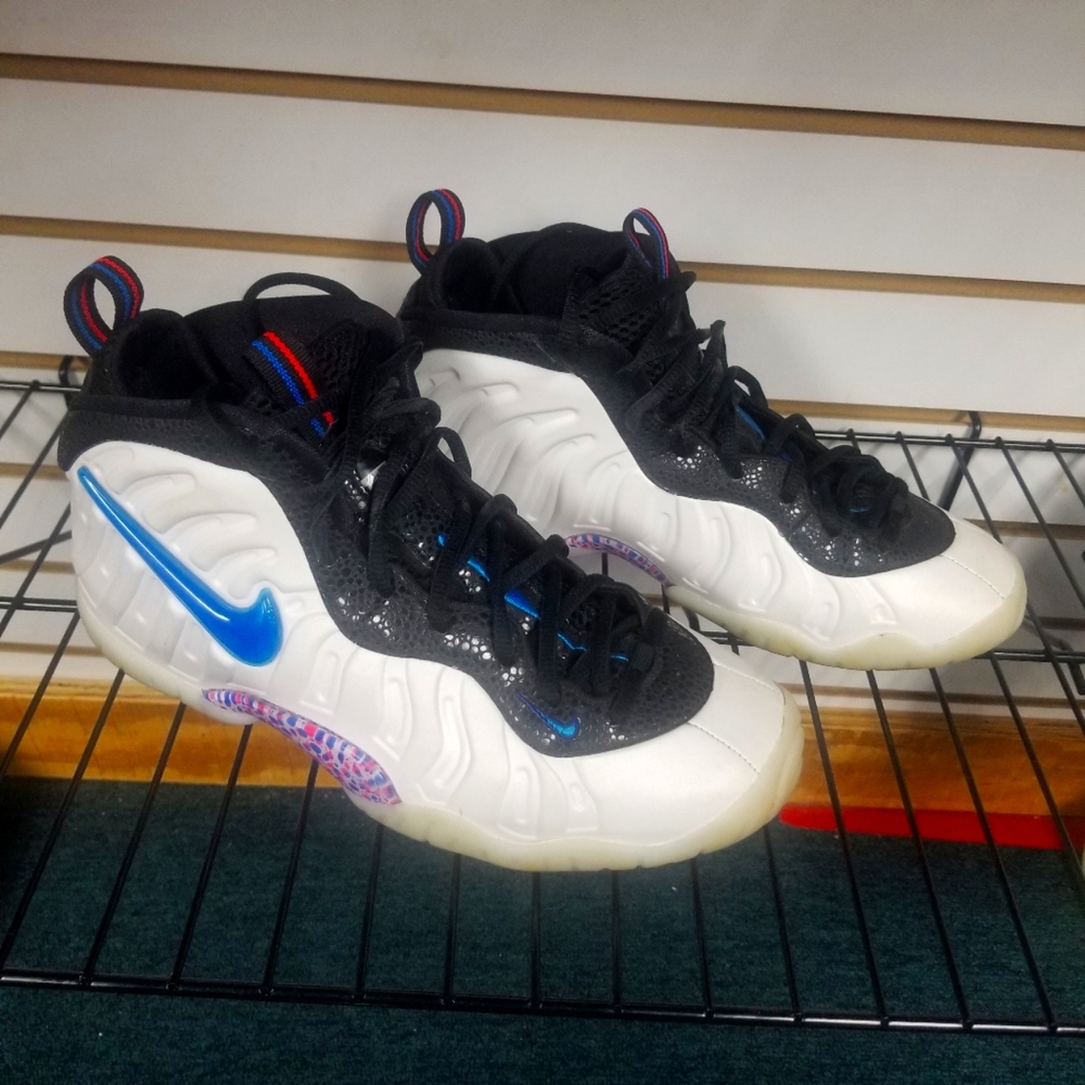 Nike Dopes sneakers